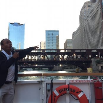 Shoreline Sightseeing - Architectural Tours Near Me - Chicago, Illinois
