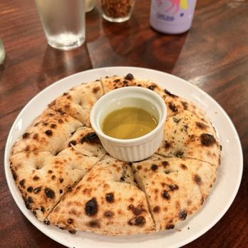 Masullo - Rosemary Bread with dipping oil - Pizza Near Me - Sacramento, California