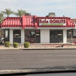 Bosa Donuts