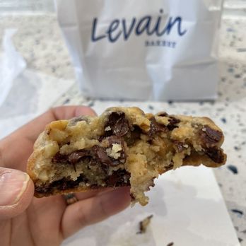 Levain Bakery - NoHo, NYC - Bakeries Near Me - New York, New York Levain Bakery - NoHo, NYC - Bakeries Near Me - New York, New York