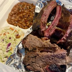 Blue Ribbon BarBQue - Two meats plate
