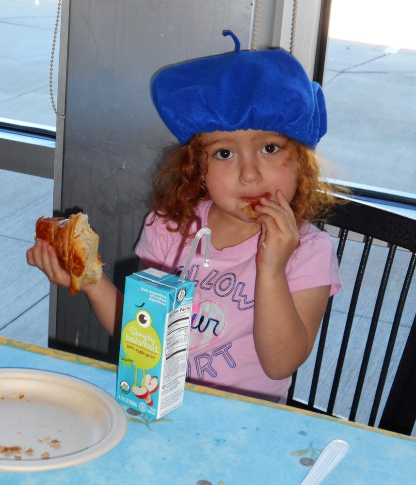 La Petite Ecole - childcare center in Aurora, CO