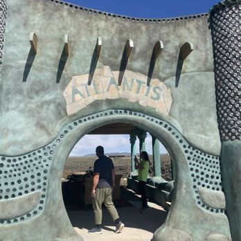 Earthship Biotecture - Atlantis - General Contractors Near Me - Tres Piedras, New Mexico