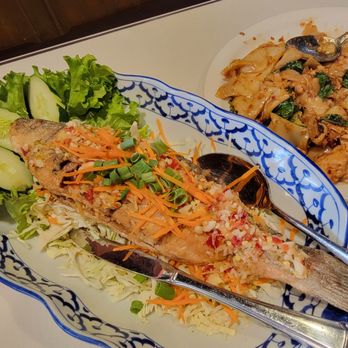 Siam Garden Cafe - Thai Near Me - Honolulu, Hawaii