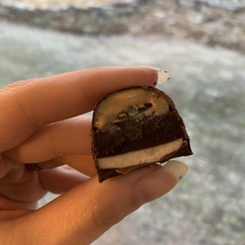 Donovan Family Confections - Dark Chocolate Espresso Caramel Crunch - Chocolatiers & Shops Near Me - Wallingford, Connecticut