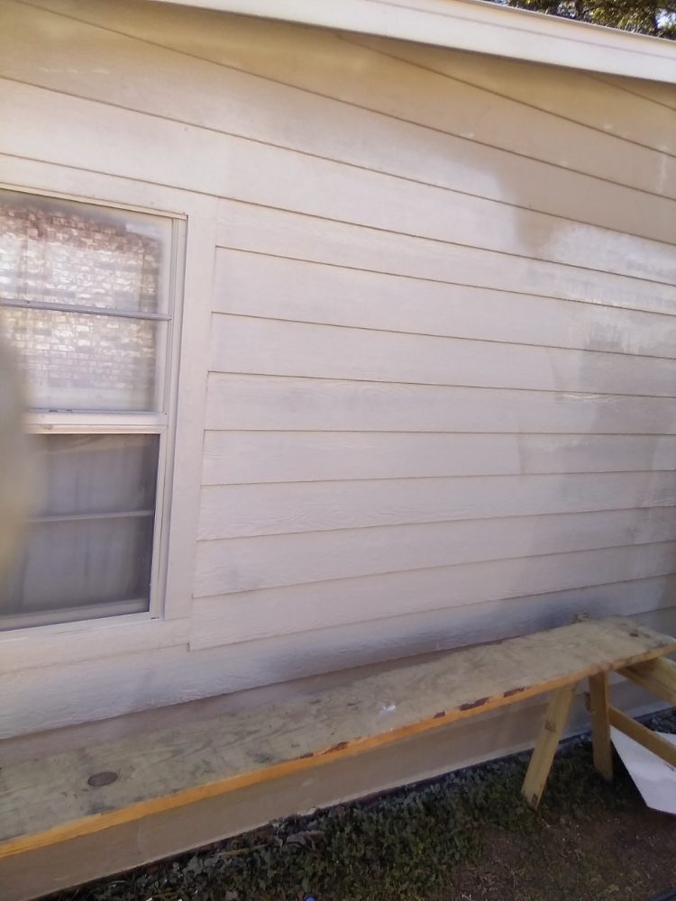 Slide of Dañnys Roofing