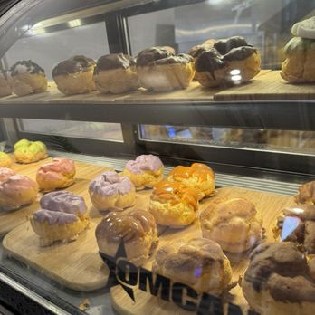 Beard Papa’s Plano - Cream puff shells - Bakeries Near Me - Plano, Texas