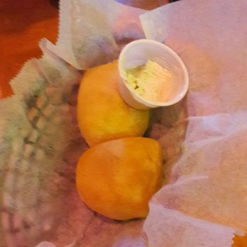 Texas Roadhouse - Freshly baked bread rolls and cinnamon butter! I already ate half the bread lol - Steakhouses Near Me - Bliss, Texas Texas Roadhouse - Freshly baked bread rolls and cinnamon butter! I already ate half the bread lol - Steakhouses Near Me - Bliss, Texas