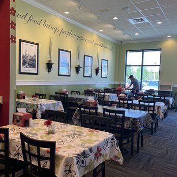 Chicken Salad Chick - Dining room - Southern Near Me - Lutz, Florida Chicken Salad Chick - Dining room - Southern Near Me - Lutz, Florida