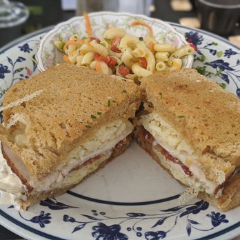 Monet's Table - Roasted turkey sandwich with cheddar and bacon - New American Near Me - Tolland, Connecticut Monet's Table - Roasted turkey sandwich with cheddar and bacon - New American Near Me - Tolland, Connecticut