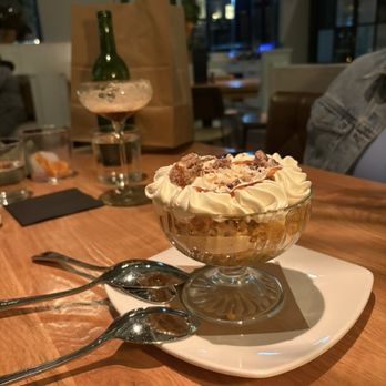 The Shelby - Dessert carrot - New American Near Me - Allentown, Pennsylvania The Shelby - Dessert carrot - New American Near Me - Allentown, Pennsylvania