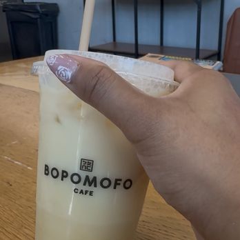 Bopomofo Cafe - Jin Xuan Oolong Milk Tea - Bubble Tea Near Me - Artesia, California Bopomofo Cafe - Jin Xuan Oolong Milk Tea - Bubble Tea Near Me - Artesia, California