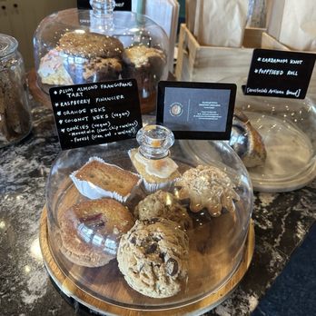 Overwinter Coffee - Coffee & Tea Near Me - Williamsville, New York