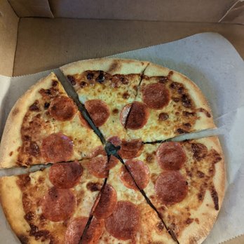Big Pink - Kids pepperoni pizza - Pizza Near Me - Miami Beach, Florida Big Pink - Kids pepperoni pizza - Pizza Near Me - Miami Beach, Florida