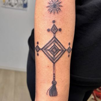 Daygo Ink & Cuts - Another of my fav just for me!! OJO DE NAYARIT... - Barbers Near Me - San Diego, California Daygo Ink & Cuts - Another of my fav just for me!! OJO DE NAYARIT... - Barbers Near Me - San Diego, California