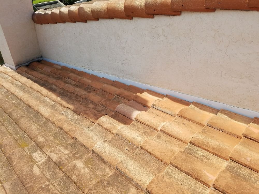 Slide of A & J Roofing