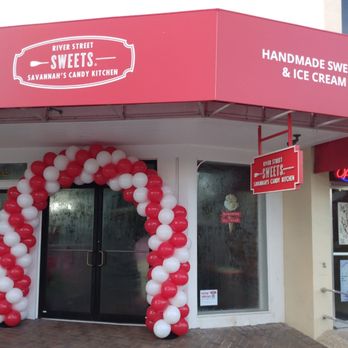 Balloon It - Grand Opening in St. Armands Circle - Balloon Services Near Me