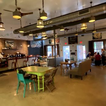 Be Well Bakery & Cafe - Cafe - Coffee & Tea Near Me - Huntingdon Valley, Pennsylvania