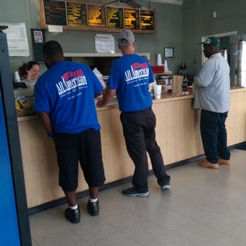 York Crossing Restaurant - Workmen are rolling in this morning for breakfast! - American Near Me - Charlotte, North Carolina York Crossing Restaurant - Workmen are rolling in this morning for breakfast! - American Near Me - Charlotte, North Carolina