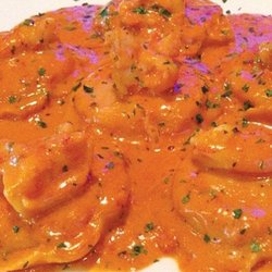 Mariella's Restaurant & Bar
