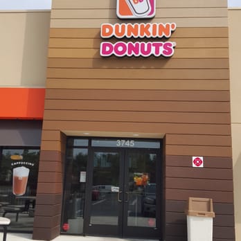 Dunkin' - Entrance - Coffee & Tea Near Me - Kissimmee, Florida