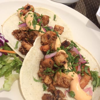 Live Aqua Resort - Mixed Seafood Tacos at Sea Corner - Resorts Near Me - Cancún, ROO