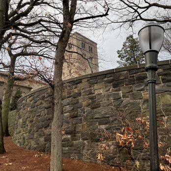 Fort Tryon Park - Parks Near Me - New York, New York Fort Tryon Park - Parks Near Me - New York, New York