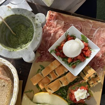 Nessun Dorma - Food - Tapas/Small Plates Near Me - Manarola, SP