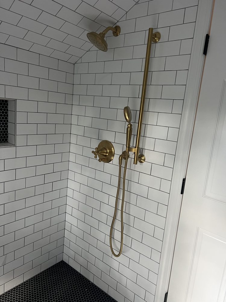 Slide of A&J Pipe Lines