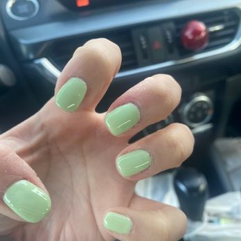 DT Nails & Spa - Gel mani, these stayed on for 3 weeks w/o chipping - Nail Salons Near Me - Fremont, California
