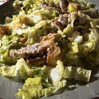 Victory Restaurant & Lounge - Chicken salad - Breakfast & Brunch Near Me - Miami, Florida