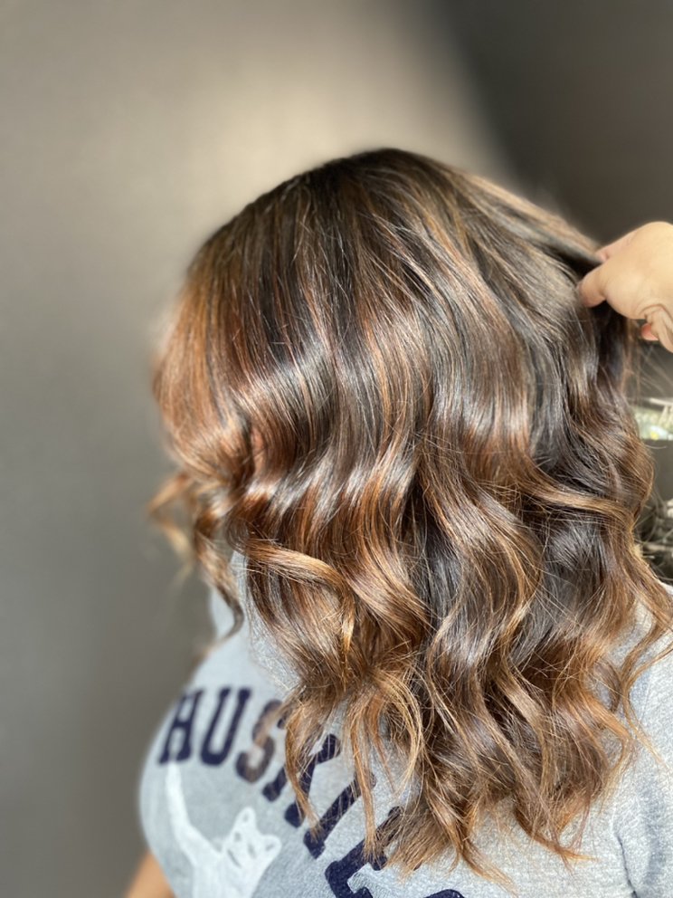 creARTive Hair Studio Logo