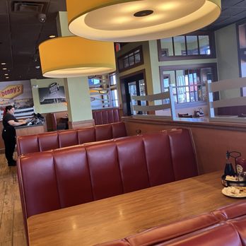 Denny's - Dinning room - Diners Near Me - Falls Church, Virginia Denny's - Dinning room - Diners Near Me - Falls Church, Virginia
