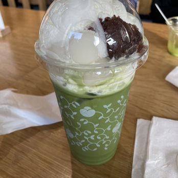 Nana's Green Tea - Matcha Red Bean Latte w/ Mochi - Desserts Near Me - Bellevue, Washington
