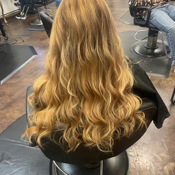 Salon Kendall - Strawberry blonde transition from blonde - Hair Stylists Near Me - Conroe, Texas Salon Kendall - Strawberry blonde transition from blonde - Hair Stylists Near Me - Conroe, Texas