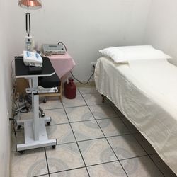 Dr Jing Chen - Therapy room