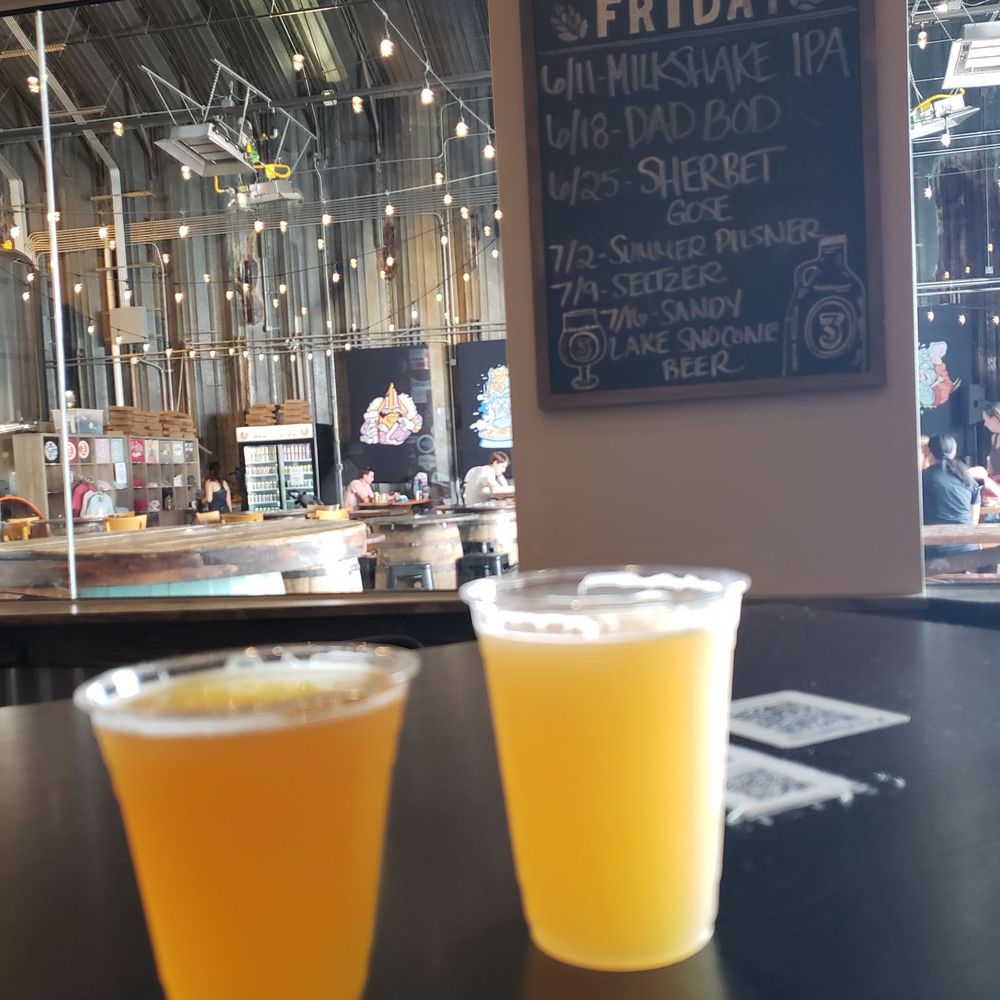 3 Nations Brewing - El Capitan and Haze Wizard. Both great! - Breweries Near Me - Carrollton, Texas 3 Nations Brewing - El Capitan and Haze Wizard. Both great! - Breweries Near Me - Carrollton, Texas