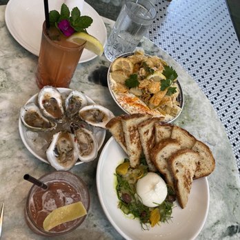 Paradiso - And oysters!! - Bars Near Me - Dallas, Texas
