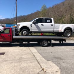 Scooter Lemaster Towing And Roadside Service