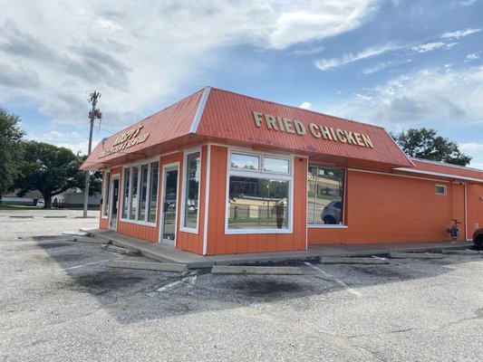 Krispys Fried Chicken and Seafood by null