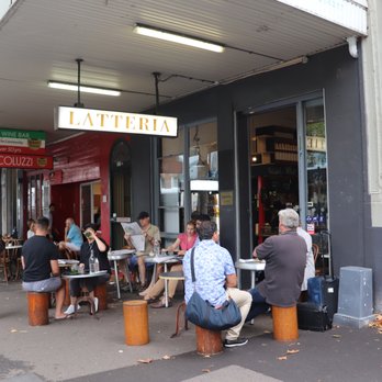 Latteria - kerb seating - Coffee & Tea Near Me - Darlinghurst, NSW