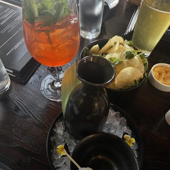 Modern Kitchen - Cocktails - Salad Near Me - Westlake Village, California