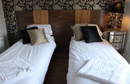 Number One Hundred Bed And Breakfast by null