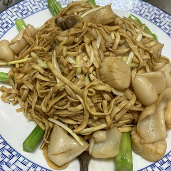 Golden Lake Pavilion - Dim Sum Near Me - Flushing, New York