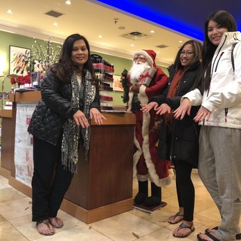 Kiwi Nails Salon - Nail Salons Near Me - Oakton, Virginia Kiwi Nails Salon - Nail Salons Near Me - Oakton, Virginia
