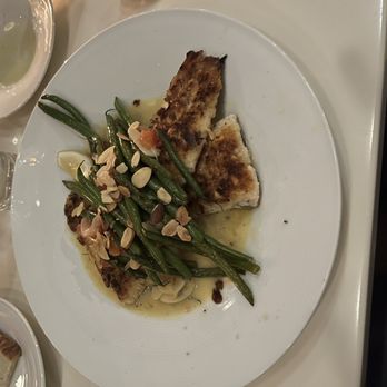 L’ALBATROS - 901 Photos & 911 Reviews - 11401 Bellflower Rd, Cleveland ...