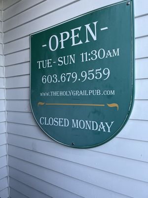 Holy Grail Restaurant and Pub by null