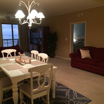 Margate Towers - Master Suite in the right - Apartments Near Me - Myrtle Beach, South Carolina Margate Towers - Master Suite in the right - Apartments Near Me - Myrtle Beach, South Carolina