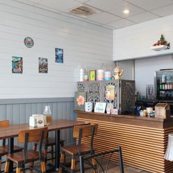 Pinto Thai Bistro
