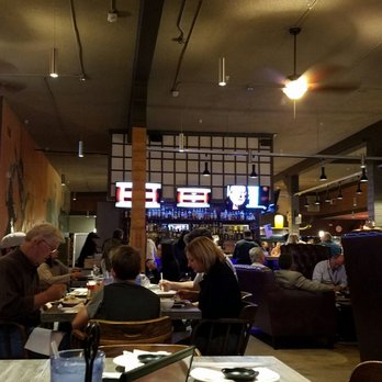 Dumpling Inn - Interior space is GORGEOUS - Chinese Near Me - San Diego, California